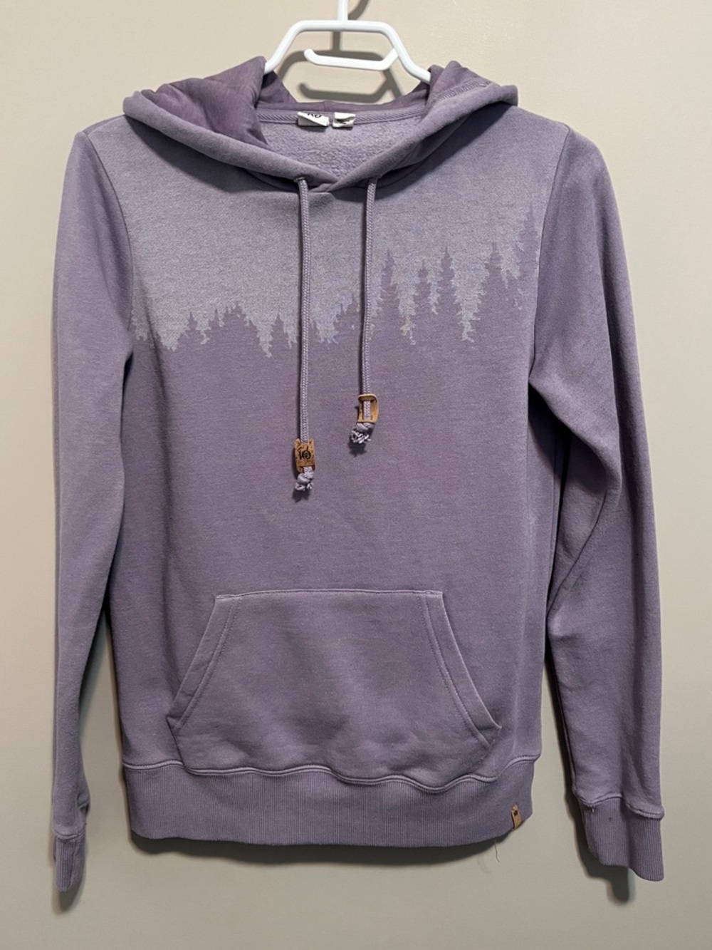 tentree Lavender Juniper Pullover Hoodie, size XS
